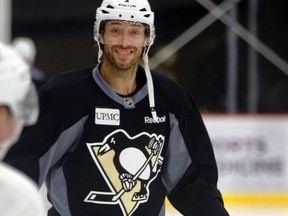 Veteran forward Matt Cullen was set to retire last year when he received a call to play one more season with the Penguins. (Keith Srakocic/AP Photo/Files)
