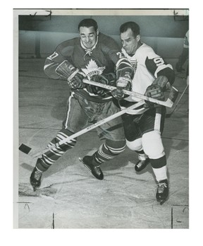 Gordie Howe Was Unforgettable, Say Those Who Played with and