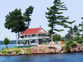 Love It or List It Vacation Homes is looking for homeowners from Wolfe Island or the Thousand Islands to feature in their upcoming season.