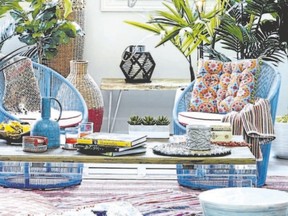 Bring pizzazz to your patio by choosing colours like turquoise, orange and yellow for your furniture, pillows and vases.