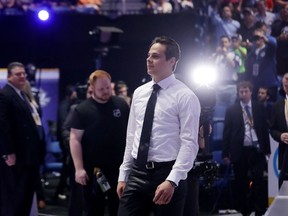 Auston Matthews walks to the stage after being selected first overall by the Toronto Maple Leafs during Round 1 of the NHL Draft in Buffalo on June 24, 2016. (Bruce Bennett/Getty Images/AFP)