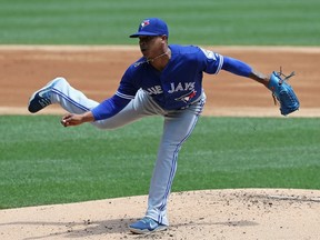 Starting pitcher Marcus Stroman of the Toronto Blue Jays delivers the ball against the Chicago White Sox at U.S. Cellular Field in Chicago on June 26, 2016.  (Jonathan Daniel/Getty Images/AFP)