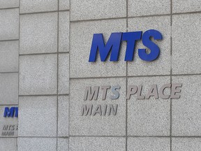A Manitoba court has approved Bell's takeover of MTS. (Brian Donogh/Winnipeg Sun file photo)