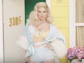 Fergie in the video for M.I.L.F.$ (Screen shot)