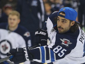 Winnipeg Jets forward Mathieu Perreault has signed a four-year extension with the team. (Brian Donogh/Winnipeg Sun file photo)