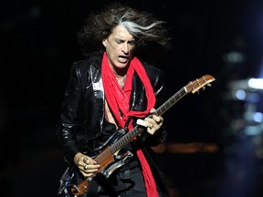 Joe Perry. (AP Photo/Wong Maye-E, File)