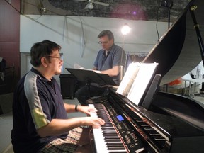 Kevin John Saylor on piano accompanies Frayne McCarthy on vocals.
(Wayne Lowrie/Postmedia Network)