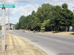 City staff are recommending council pass a motion to lower the speed limit on Sir John A Macdonald Boulevard from 60km/h to 50 km/h between Bath Road and Union Street in Kingston, Ont. on Sunday August 7, 2016. Steph Crosier/Kingston Whig-Standard/Postmedia Network