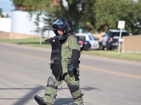 Bomb squad investigating incident in west Edmonton area