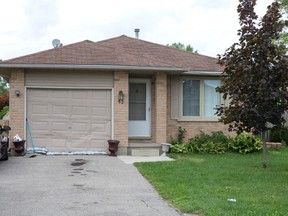 An exterior view of 43 Blanchard Crescent, where heavy police activity last Wednesday was linked to a terrorism bust in Strathroy. (CRAIG GLOVER, The London Free Press)