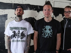 (L-R) Travis Barker, Mark Hoppus, and Matt Skiba of Blink-182.