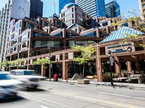 Toronto Police headquarters on College St. (Dave Thomas/Toronto Sun)