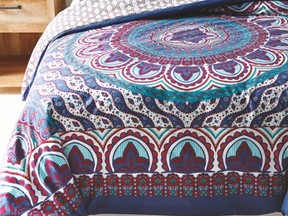Say goodbye to the dreary grey dorm room by adding colour and light like this Medallion duvet set.