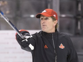 Team Canada head coach Mike Babcock holds a practice at the World Cup of Hockey in Toronto on Friday September 23, 2016. (THE CANADIAN PRESS/Chris Young)