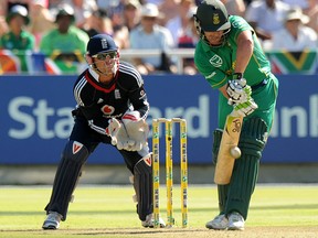 South Africa batsman AB De Villiers will not play against Australia Friday due to surgery. (Getty Images)