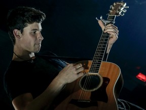 Shawn Mendes is pictured at his show on Saturday night. (DAVE THOMAS, Toronto Sun)