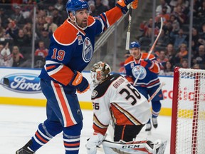 Patrick Maroon celebrates his first-period goal on Ducks netminder Josh Gibsoin Tuesday at Rogers Place. (Shaughan Butts)