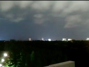 A meteor over Toronto on Tuesday, Oct. 4, 2016. (@UTSCObservatory)