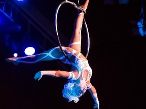 The Cirque Musica Holiday Spectacular has been booked for MTS Centre on Nov. 30. (CIRQUEMUSICA.COM PHOTO)