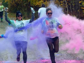 More than 400 people took part in the Colours of Hope five-kilometre run, a fundraiser for the Canadian Cancer Society, in Sudbury on Saturday. Ray Thoms/Photo Supplied