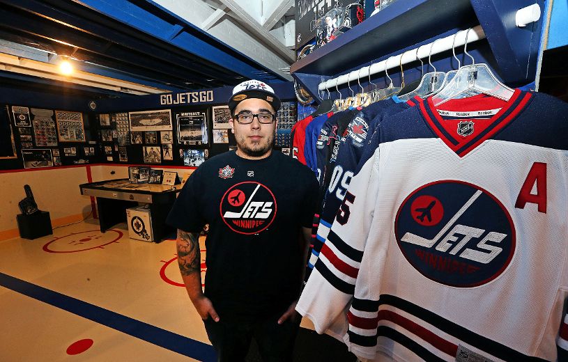 Fans build the ultimate 'Jetscave' in Beausejour Winnipeg Sun