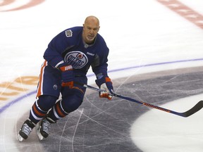 NHL Edmonton Oilers Alumni player, #22 Charlie Huddy, skates in Winnipeg. Friday, October 21, 2016.