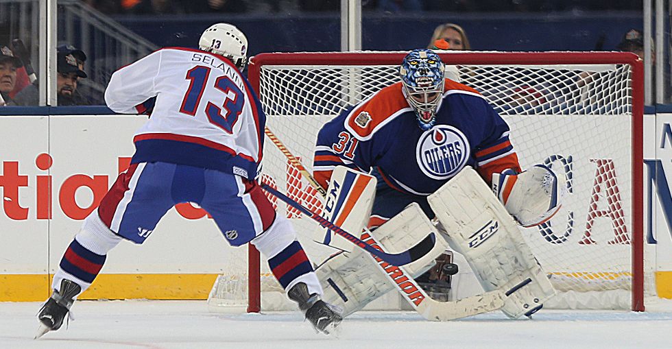 Selanne, Jets top Oilers 6-5 in Heritage Classic alumni game