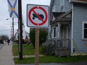 'No Tractor' signs popping up in North Gower.