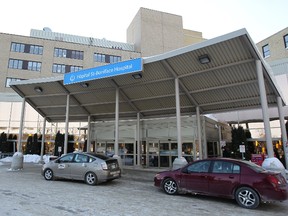 St. Boniface Hospital. (FILE PHOTO)