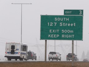 A look at the 127 Street exit sign and Anthony Henday on a snowy day in Edmonton, AB on Tuesday, November 1, 2016. DAVID BLOOM/Postmedia