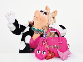 Miss Piggy stars in Kate Spade's newest holiday campaign. (Handout Kate Spade)