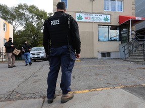 Ottawa police raid Wee Medical Dispensary Society at 293 St Laurent Blvd. in Ottawa Friday Nov 4, 2016.  Tony Caldwell