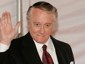 Robert Vaughn is seen in an Oct. 13, 2007 file photo.  (Mark Davis/Getty Images)