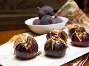 Baked Figs with Blue Cheese and Walnuts. Food styling Josie Pontarelli (CRAIG GLOVER, The London Free Press)