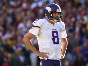 Quarterback Sam Bradford of the Minnesota Vikings looks on against the Washington Redskins in the second quarter at FedExField on Nov. 13, 2016 in Landover, Maryland. (Photo by Rob Carr/Getty Images)