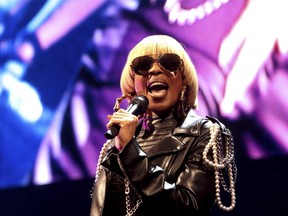 Mary J. Blige performs in concert during the "King and Queen of Hearts Tour" at the Wells Fargo Center on Wednesday, Nov. 9, 2016, in Philadelphia. (Photo by Owen Sweeney/Invision/AP)