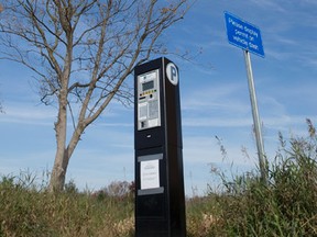 A parking payment machine stands at the entrance to Komoka Provincial Park in London, Ont. on Tuesday November 15, 2016. (CRAIG GLOVER, The London Free Press)