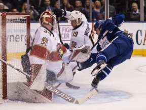 Toronto Maple Leafs centre Mitch Marner (16) beats Florida Panthers goalie James Reimer (34) in Toronto on Thursday November 17, 2016. (Craig Robertson/Toronto Sun)