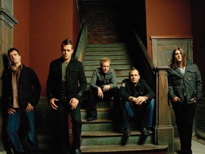 3 Doors Down, with guitarist Matt Roberts (middle).