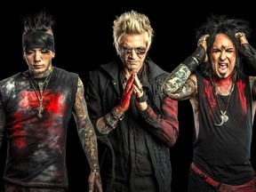 Sixx:A.M.