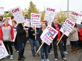 Sudbury laundry workers and supporters held a rally at Sudbury Hospital Services (SHS) in Sudbury, Ont. on Tuesday October 18, 2016. The event was held to support SHS laundry workers who received layoff notices. Another rally is planned for today. John Lappa/Sudbury Star/Postmedia Network