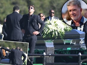 Robin Thicke is pictured at his dad Alan Thicke's funeral in images obtained by Radar Online. (Radar Online photos)