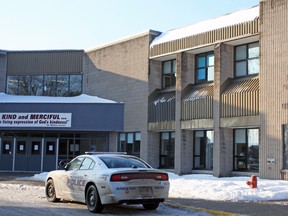 Kingston Police investigate unsubstantiated threat at Regiopolis-Notre Dame Catholic High School in Kingston, Ont. on Wednesday December 21, 2016. Steph Crosier/Kingston Whig-Standard/Postmedia Network