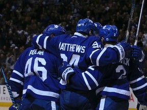 Toronto Maple Leafs centre Auston Matthews scores at the Air Canada Centre against the Washington Capitals on Nov. 26, 2016. (Veronica Henri/Toronto Sun/Postmedia Network)