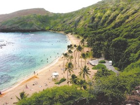 Cruise vacations let travellers explore scenic beaches in Hawaii. (Jim Fox photos)