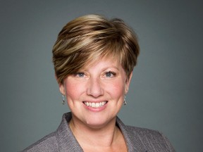 Karen Vecchio