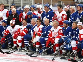 Toronto Maple Leafs Alumni and  the Detroit Red Wings Alumni pose for a picture at BMO Field during the Centennial Classic Alumni Game in Toronto on Dec. 31, 2016. (Dave Abel/Toronto Sun)