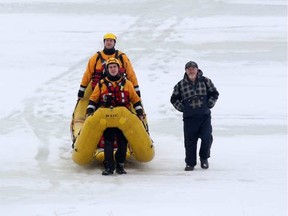 A man was walking on the Ottawa River and was met with the Ottawa Fire and Rescue team in Ottawa.