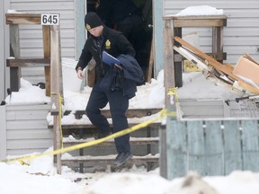 Winnipeg police are investigating a homicide in the 600-block of Sherbrook Street. (Chris Procaylo/Winnipeg Sun)