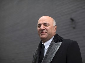 Newly announced Federal Conservative leadership candidate Kevin O'Leary leaves a television studio following an interview in Toronto on Wednesday January 18, 2017. (THE CANADIAN PRESS/Chris Young)